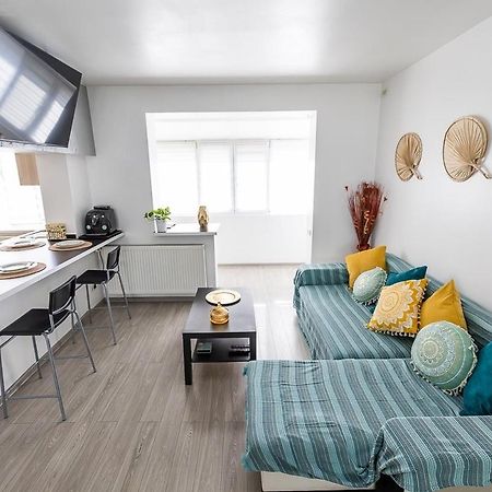 Apartament Expoparc ปีเตช ภายนอก รูปภาพ